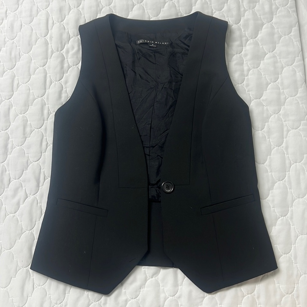 Antonio Melani Women’s suit vest Size 2